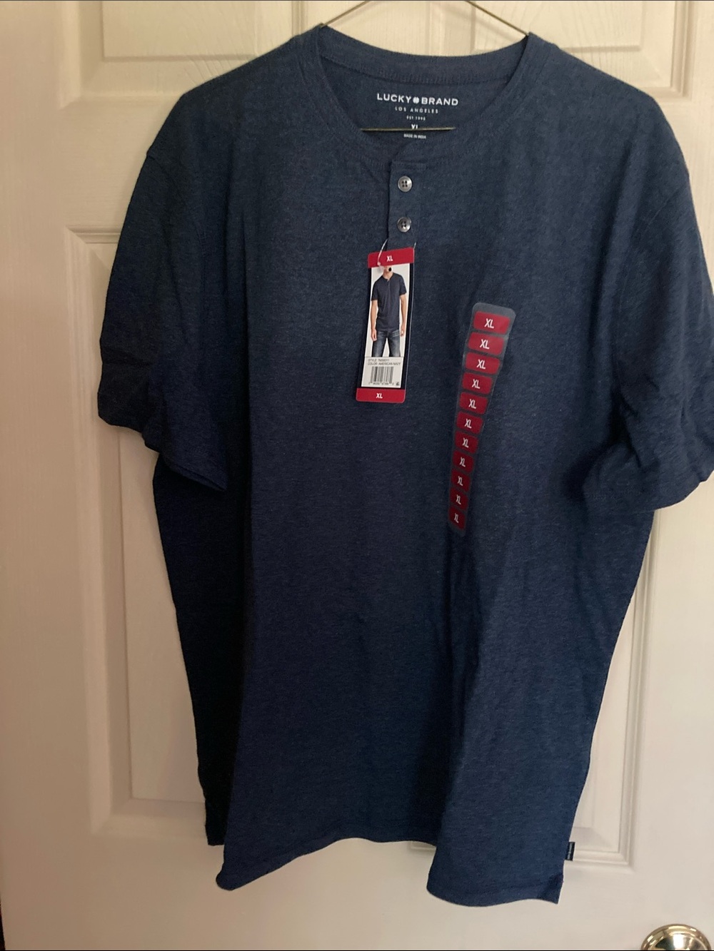 Lucky Brand Men's Dark Navy Short-Sleeve Henley, size XL, new with tags